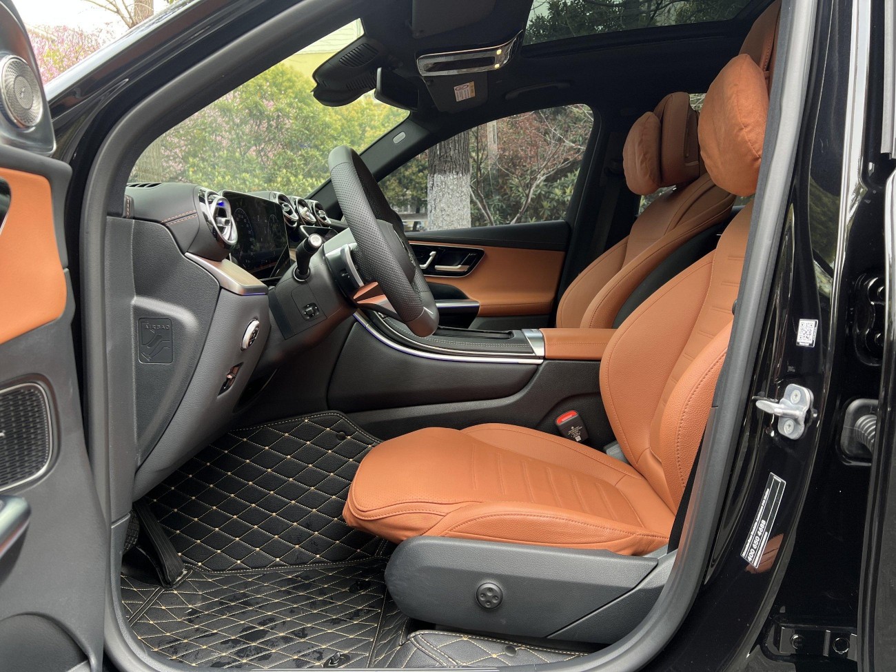 Mercedes-Benz GLC 300 L 2025
