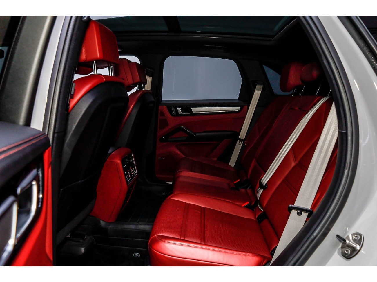 Porsche Cayenne 2023