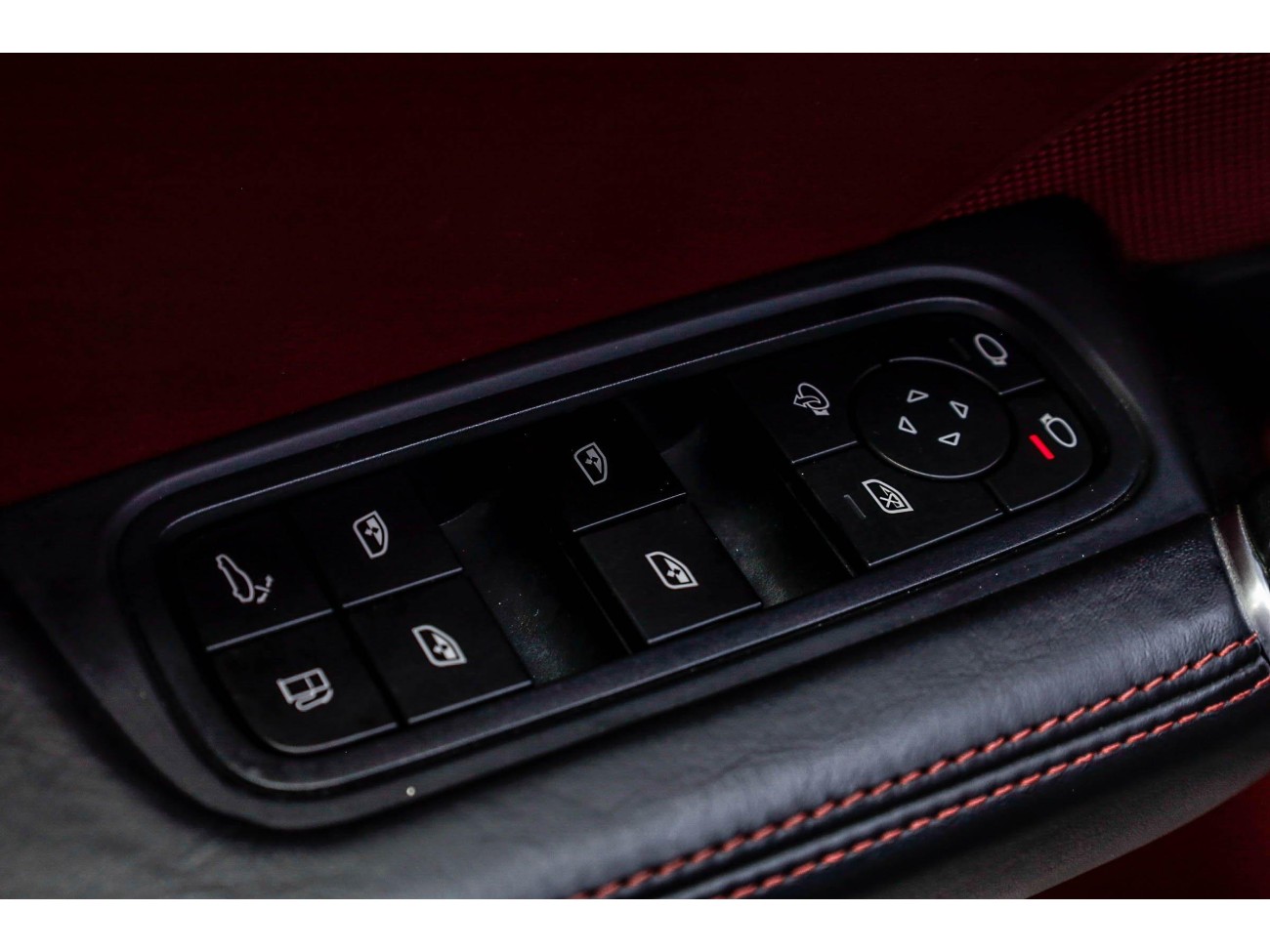 Porsche Cayenne 2023