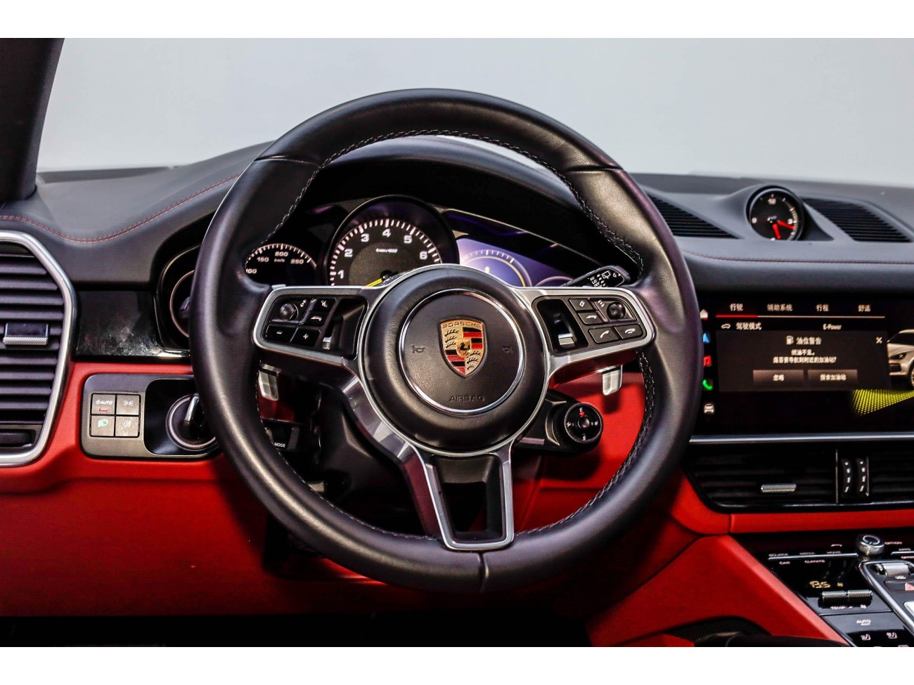 Porsche Cayenne 2023