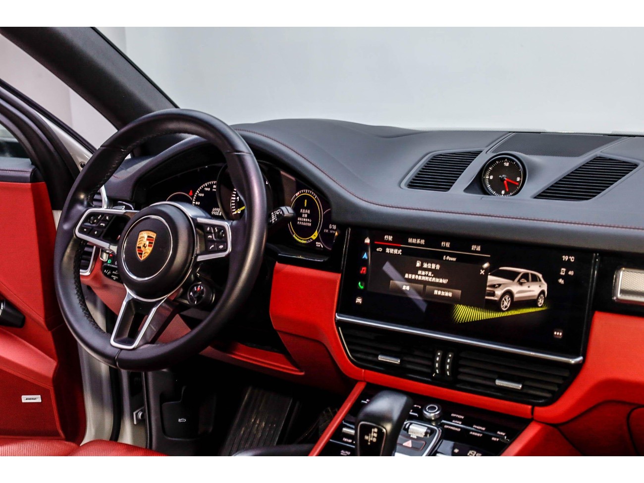 Porsche Cayenne 2023