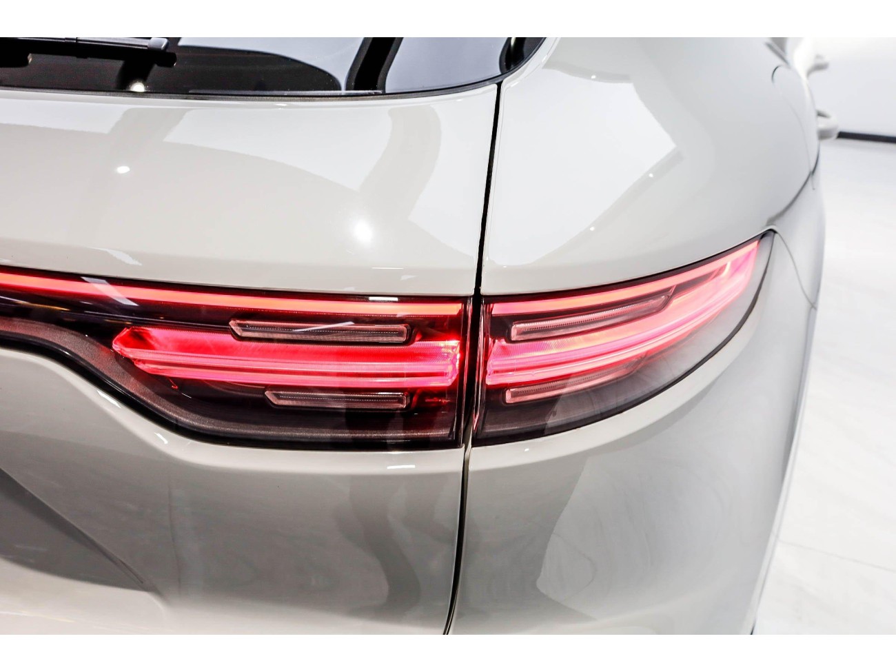 Porsche Cayenne 2023