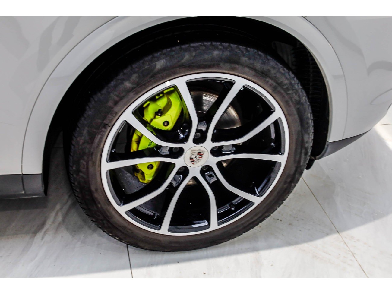 Porsche Cayenne 2023