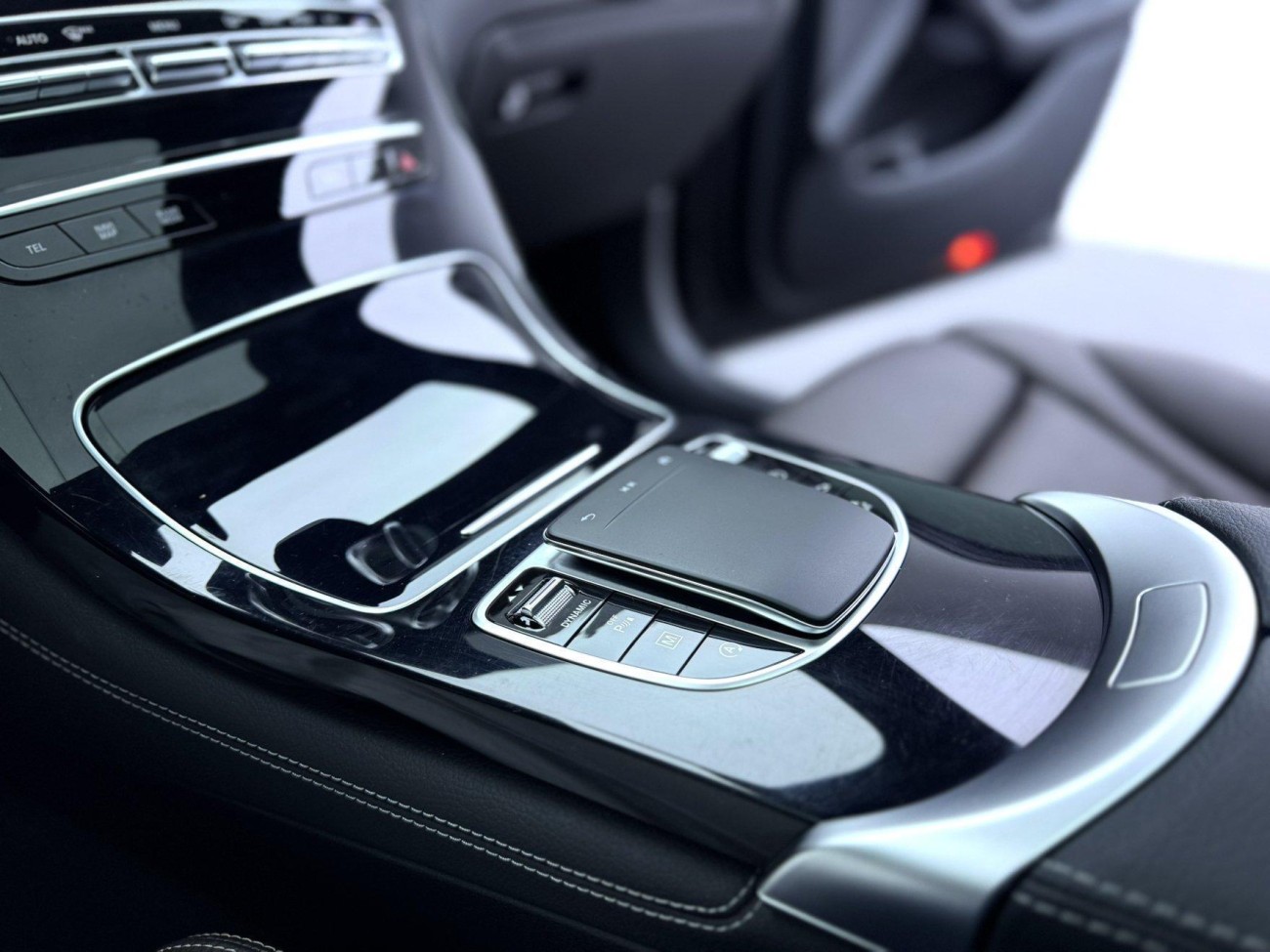 Mercedes-Benz GLC 260 L 2020