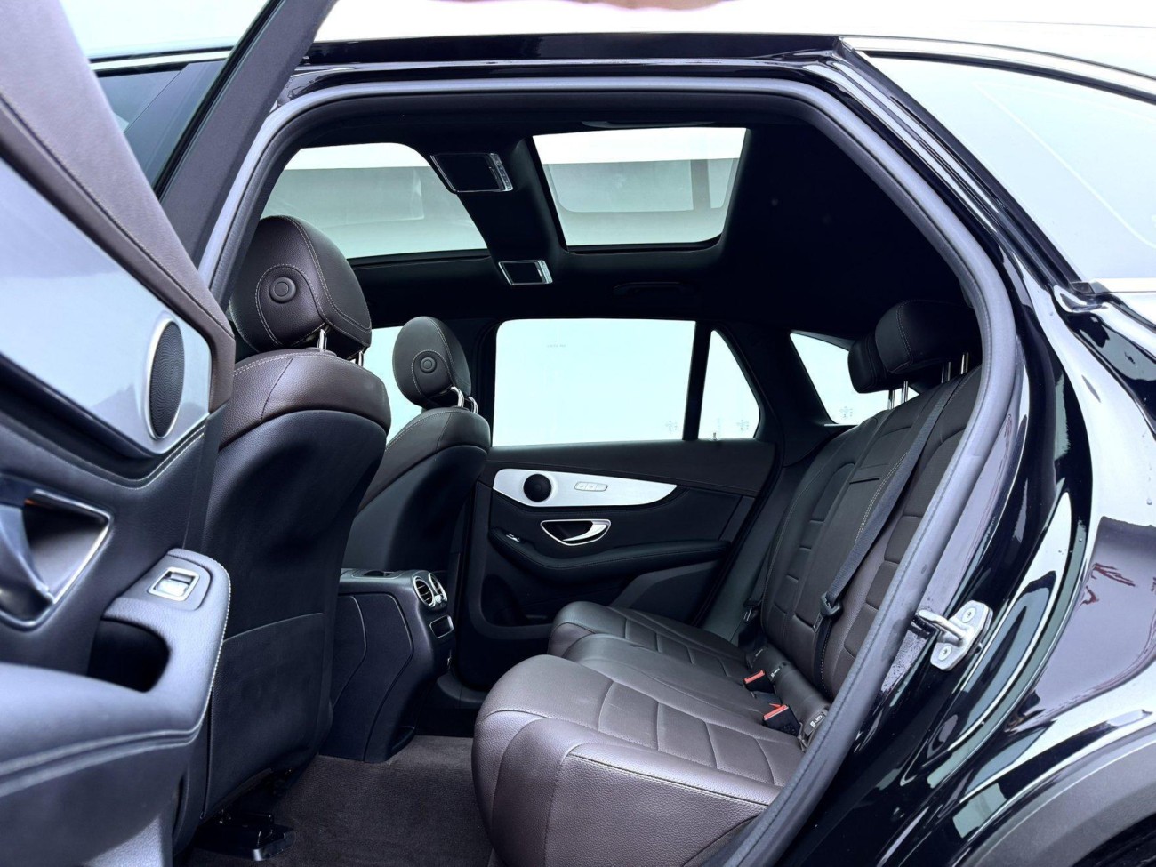 Mercedes-Benz GLC 260 L 2020