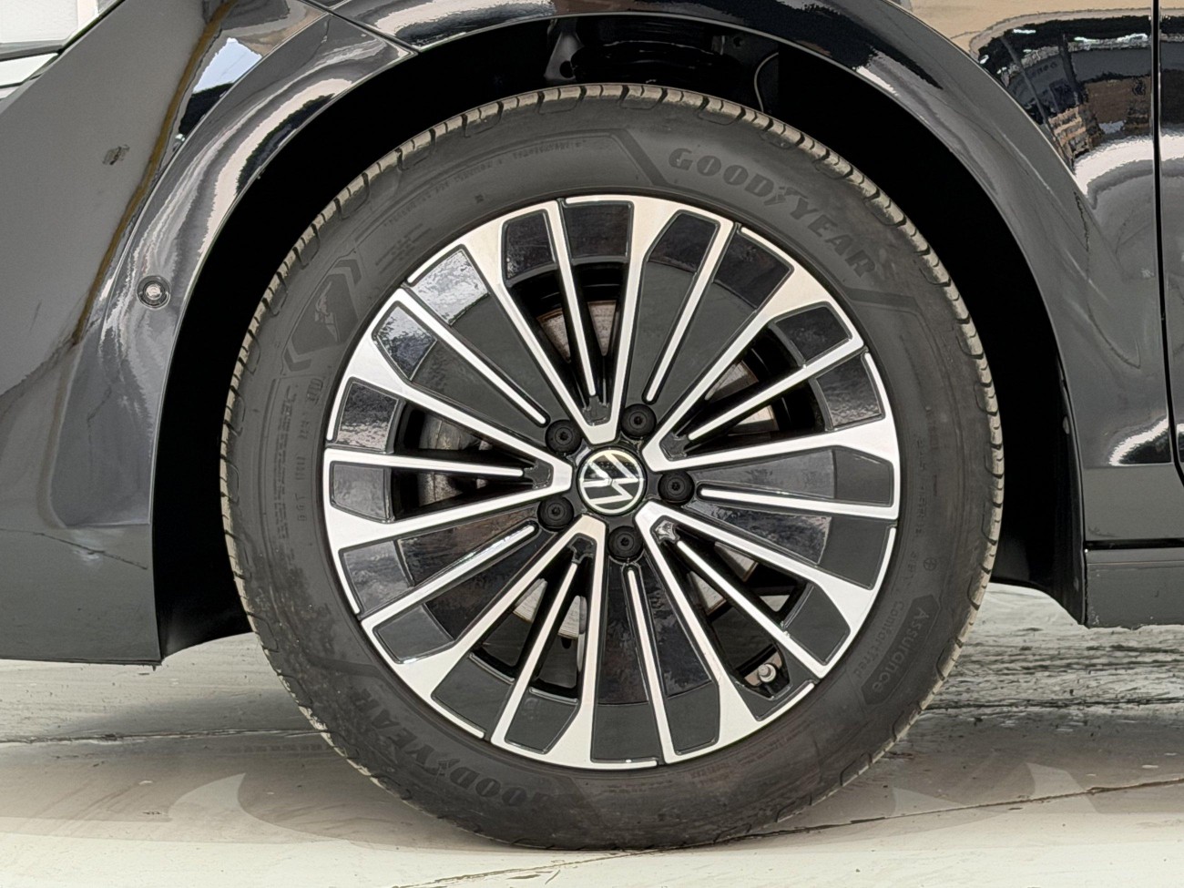 Volkswagen Magotan 2025