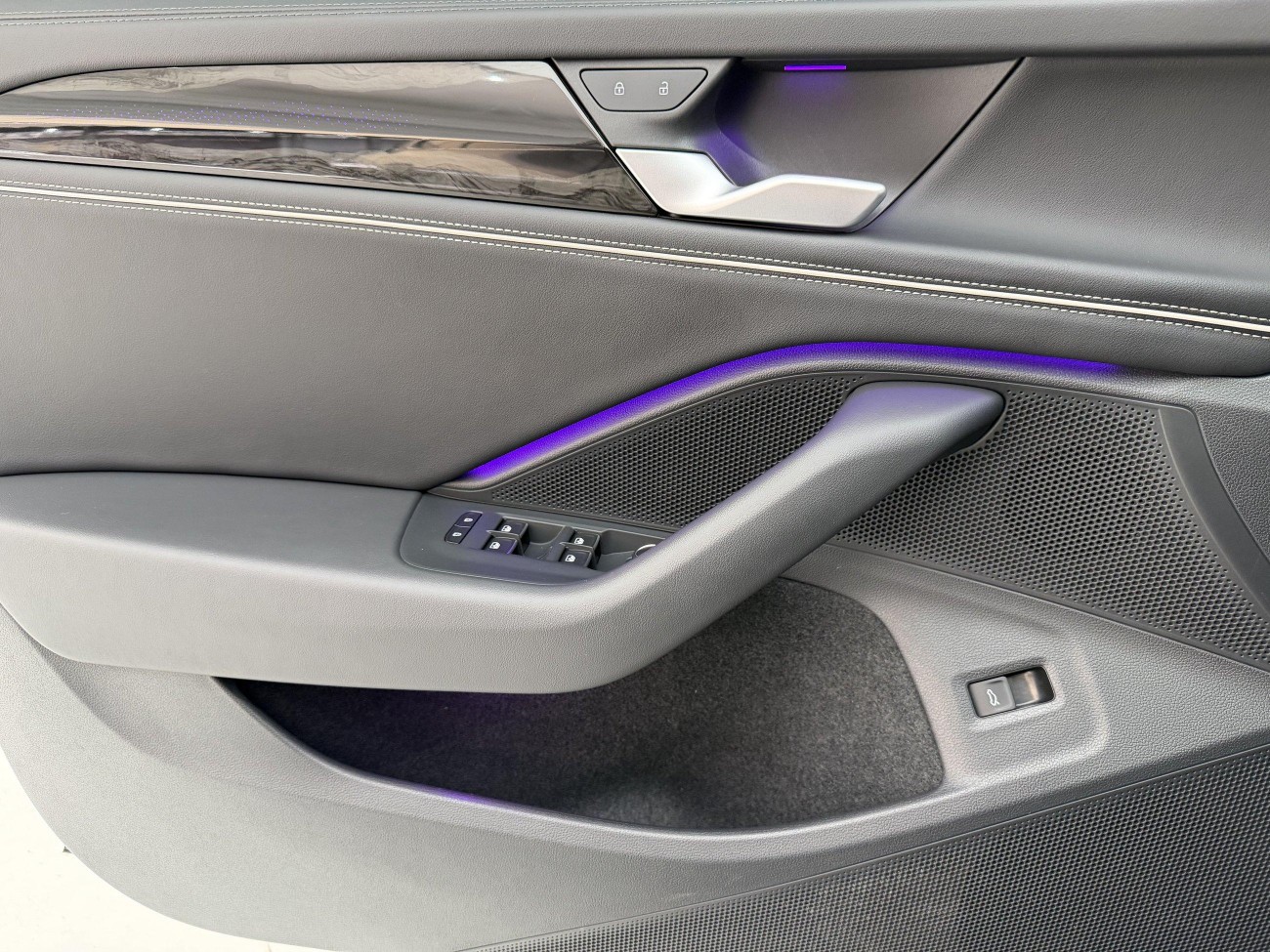 Volkswagen Magotan 2025