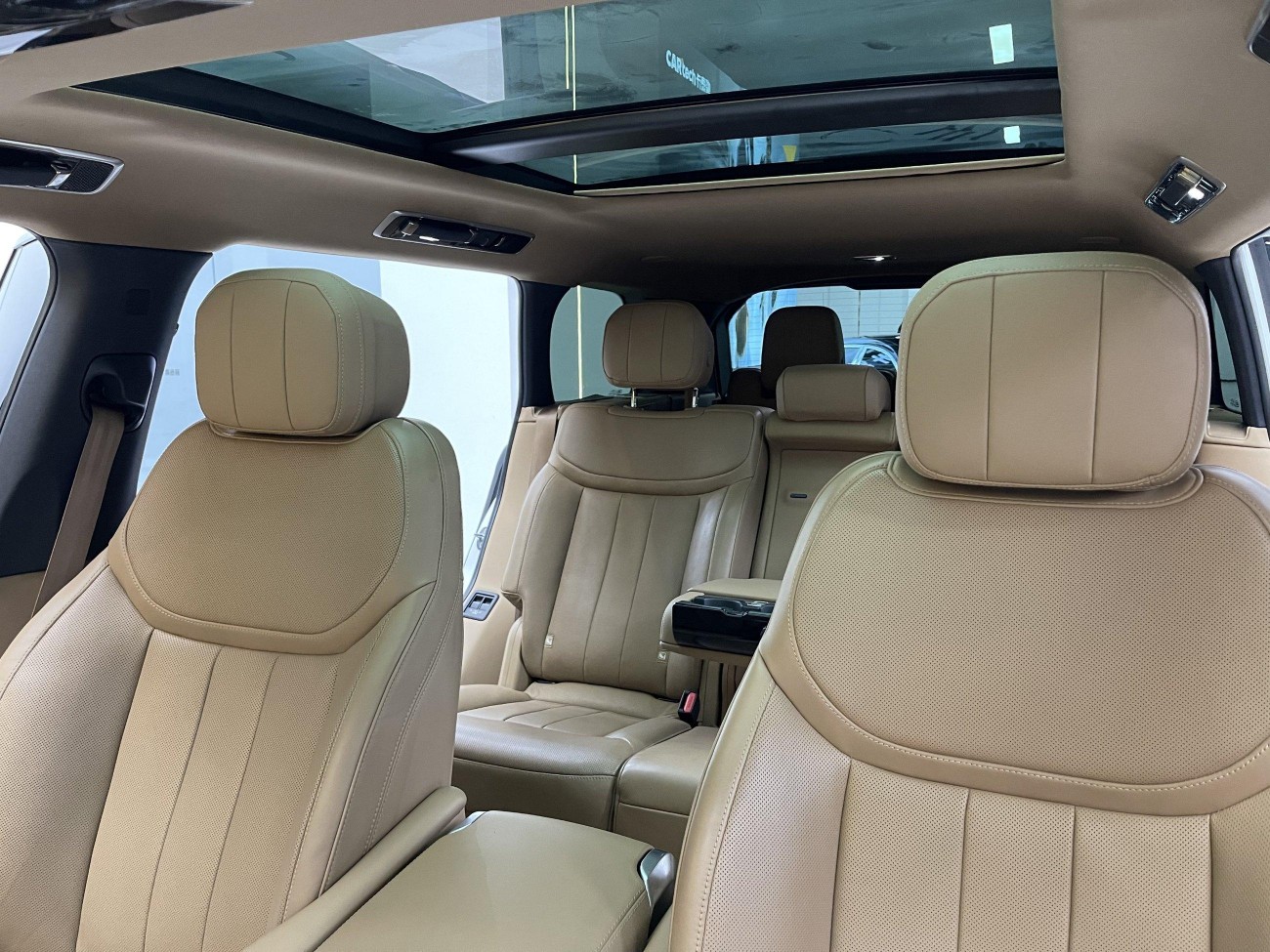 Land Rover Range Rover 2023