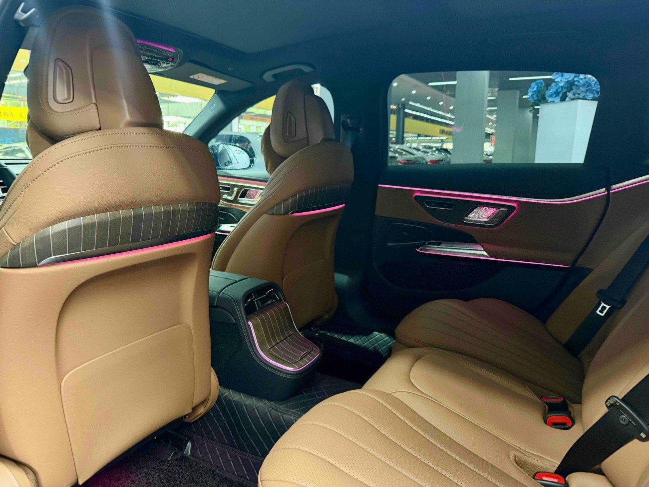 Mercedes-Benz E 300 L 2026