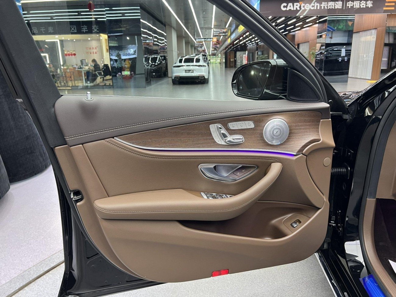 Mercedes-Benz E 300 L 2021