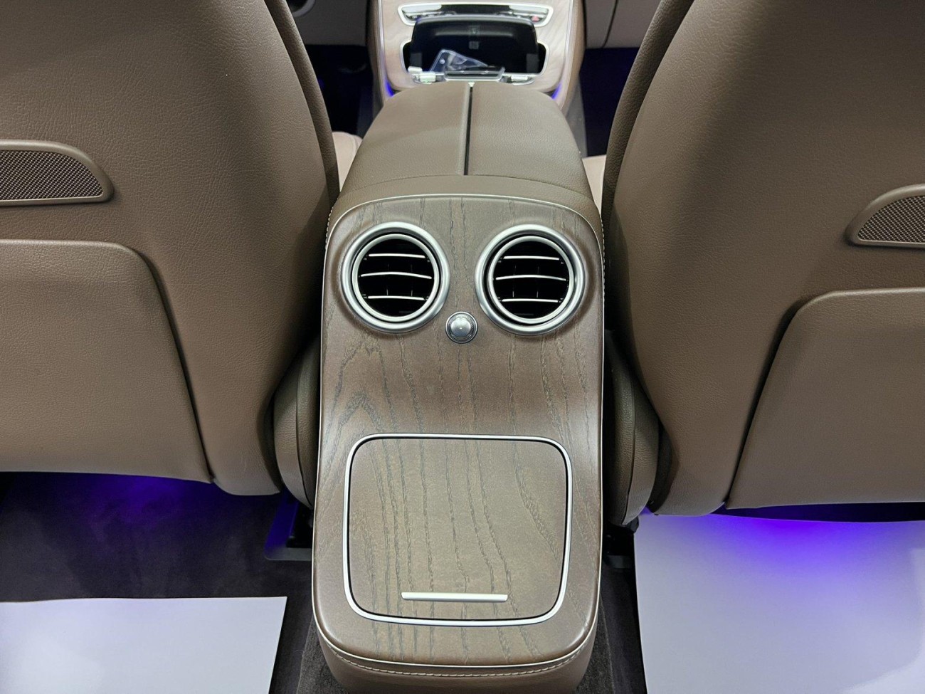 Mercedes-Benz E 300 L 2021