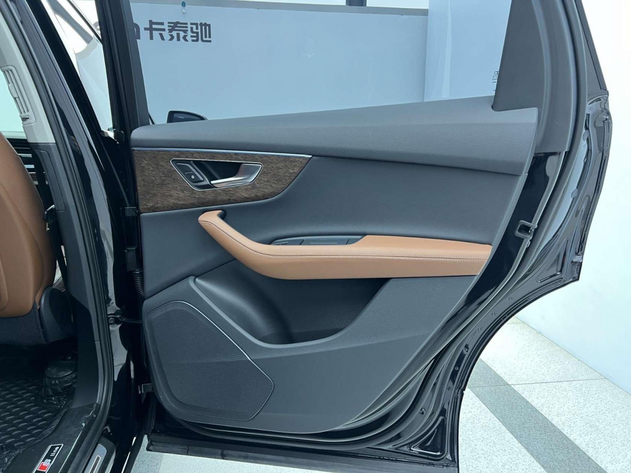 Audi Q7 45 TFSI 2024