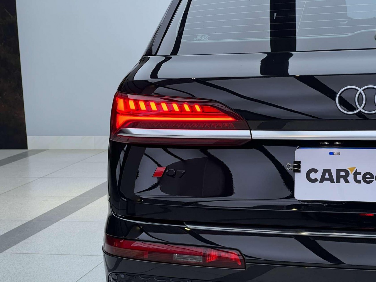 Audi Q7 45 TFSI 2024