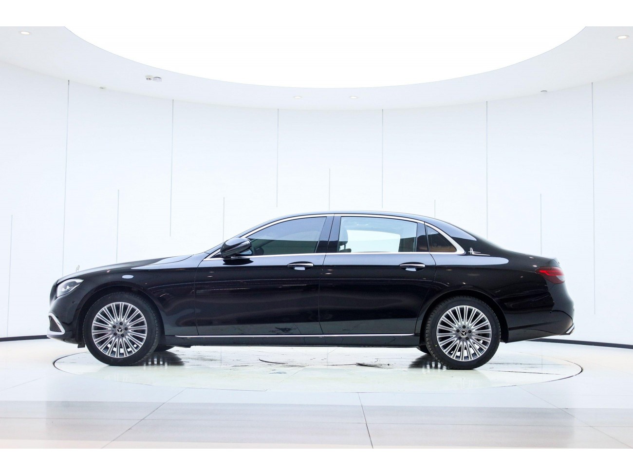 Mercedes-Benz E 300 L 2021