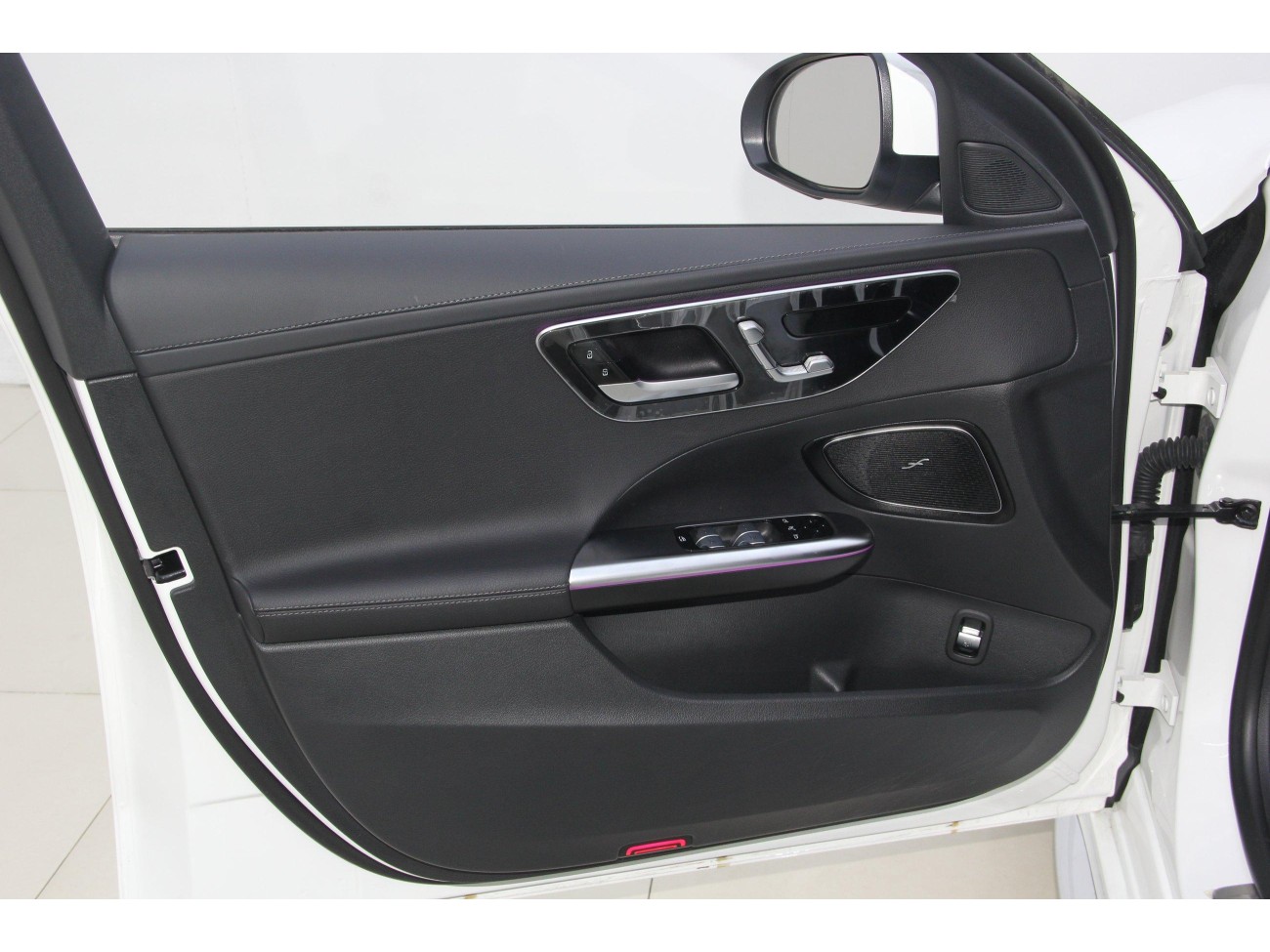 Mercedes-Benz C 260 L 2024