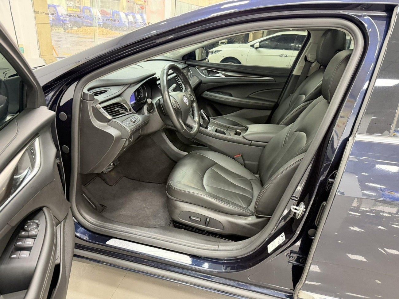 Buick LaCrosse 2023