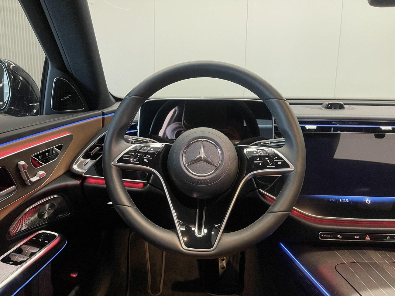 Mercedes-Benz E 300 L 2024