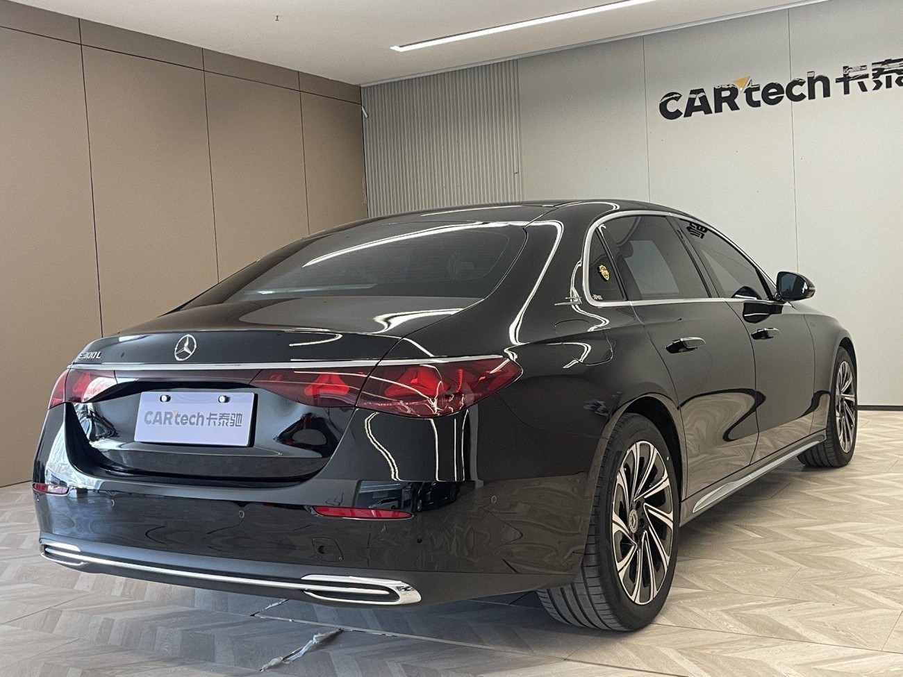 Mercedes-Benz E 300 L 2024