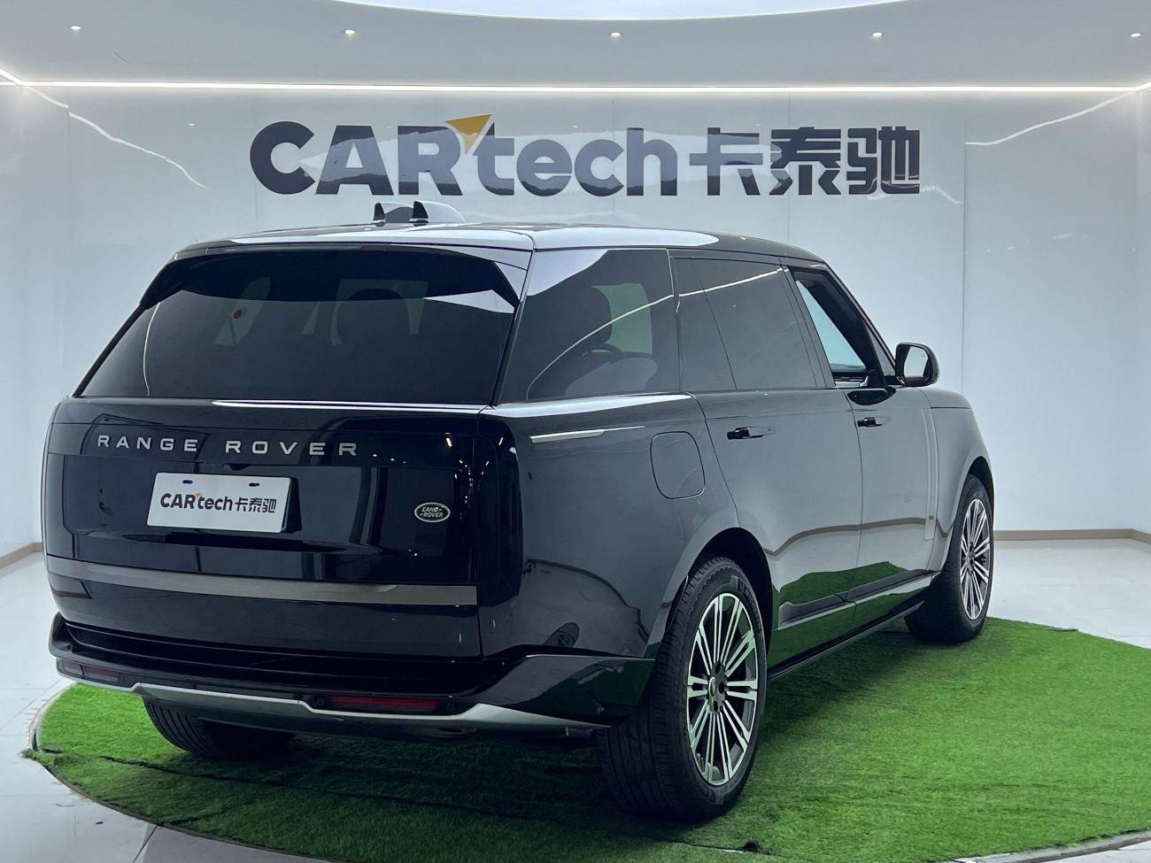 Land Rover Range Rover 2024