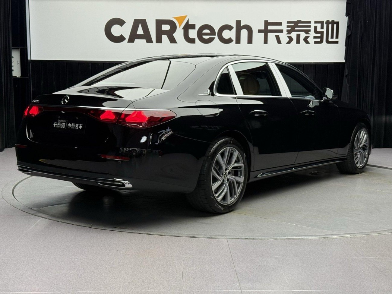 Mercedes-Benz E 300 L 2025