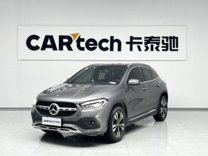 Mercedes-Benz GLA 200 2021