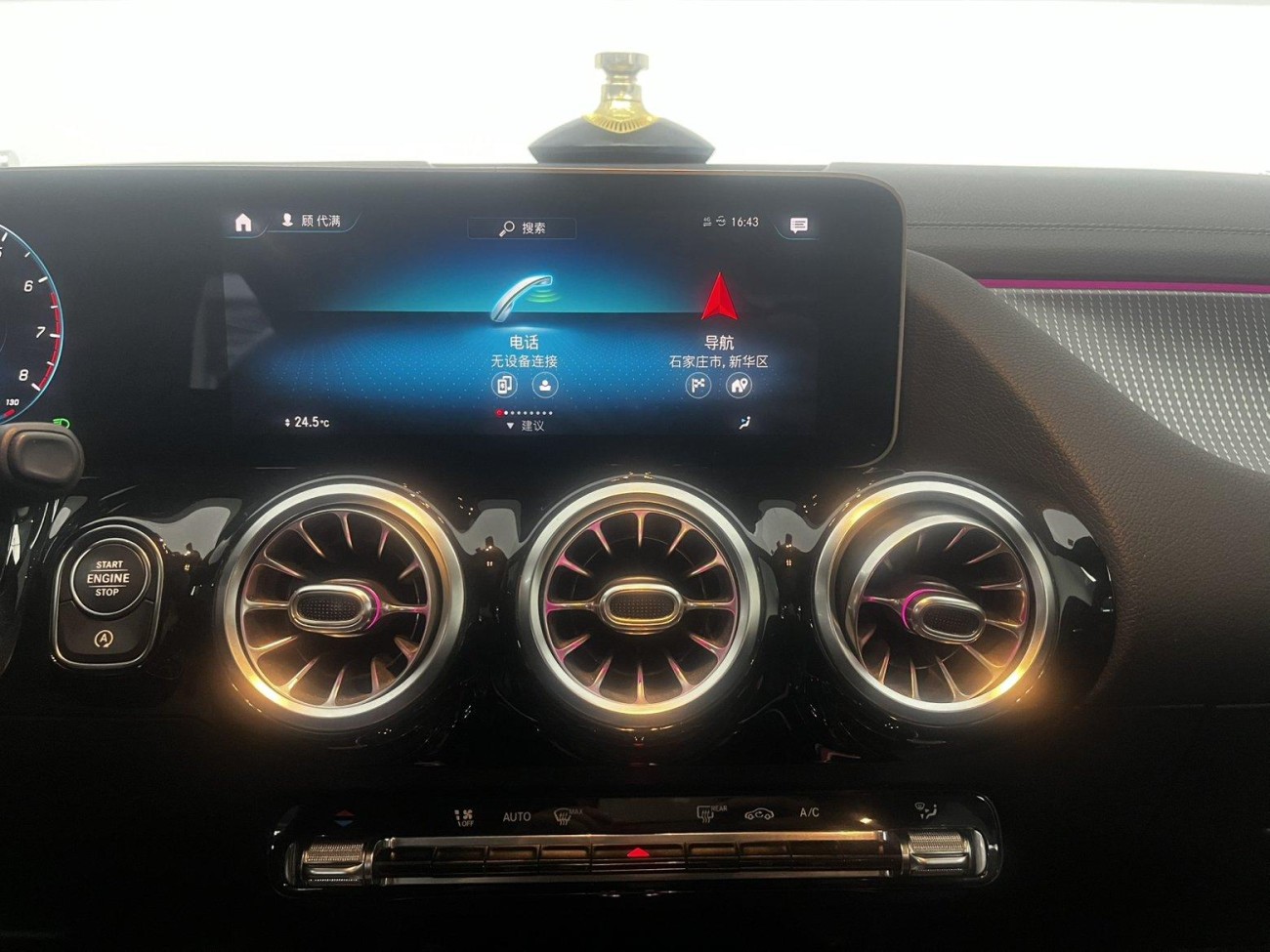 Mercedes-Benz GLA 200 2021