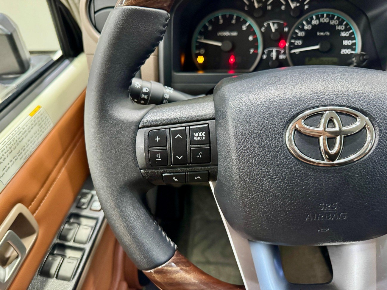 Toyota Land Cruiser 2024