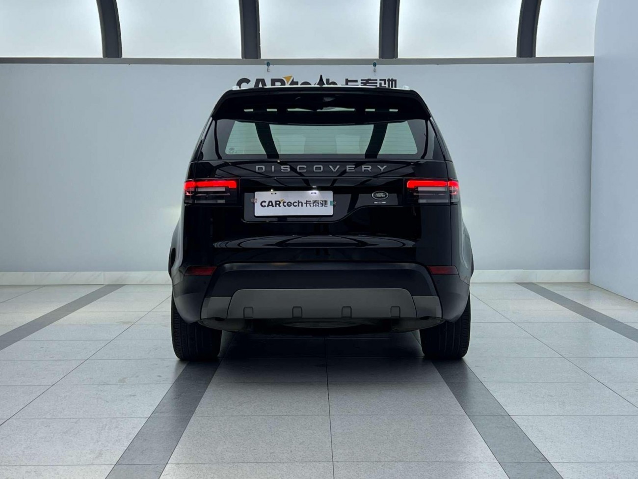 Land Rover Discovery 2018