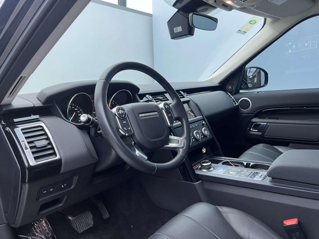 Land Rover Discovery 2018