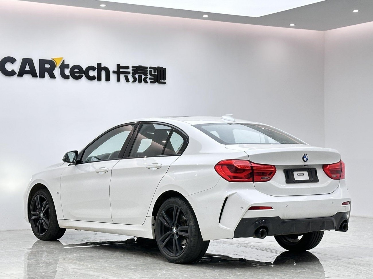 BMW 125i 2022