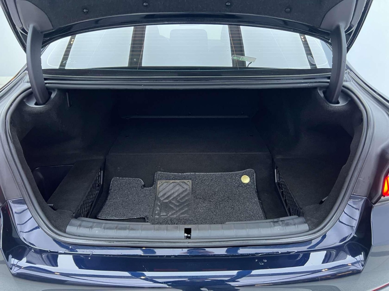 BMW 535Le 2024