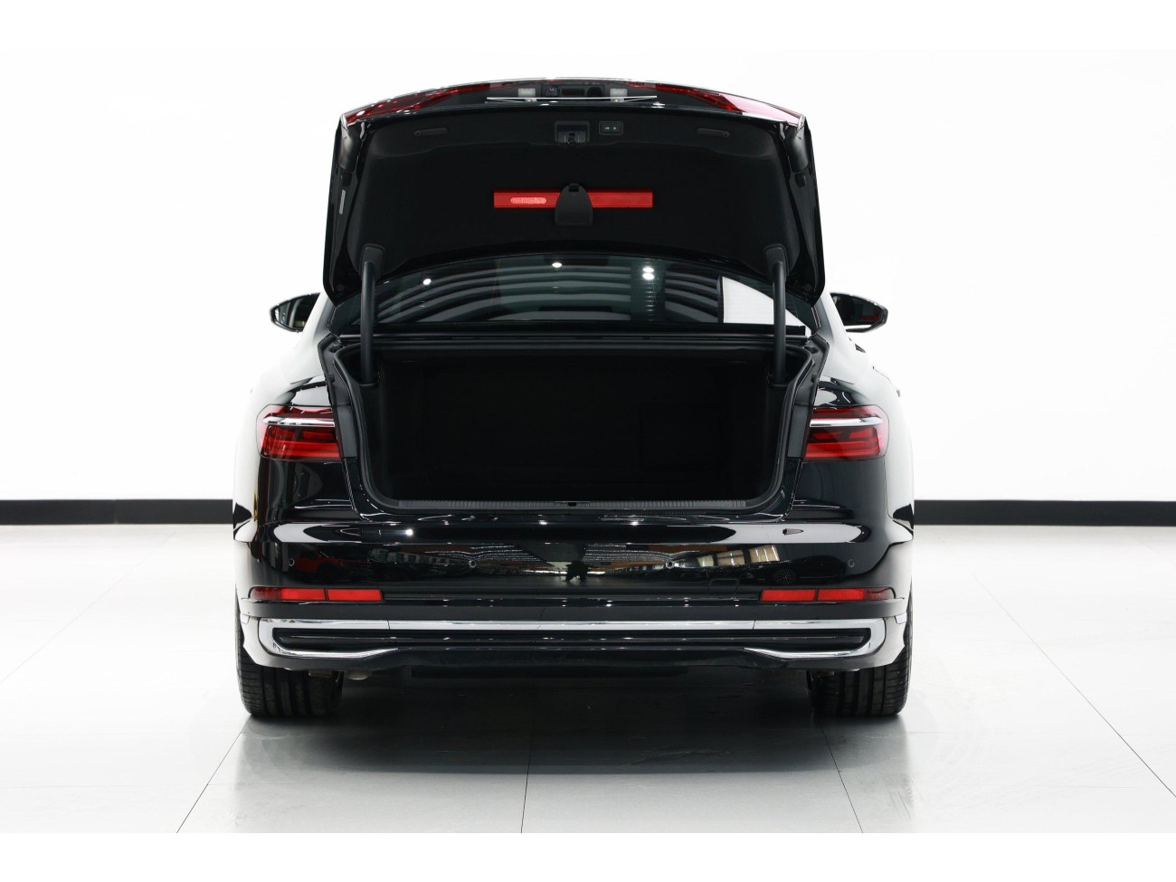 Audi A8L 50 TFSI 2024