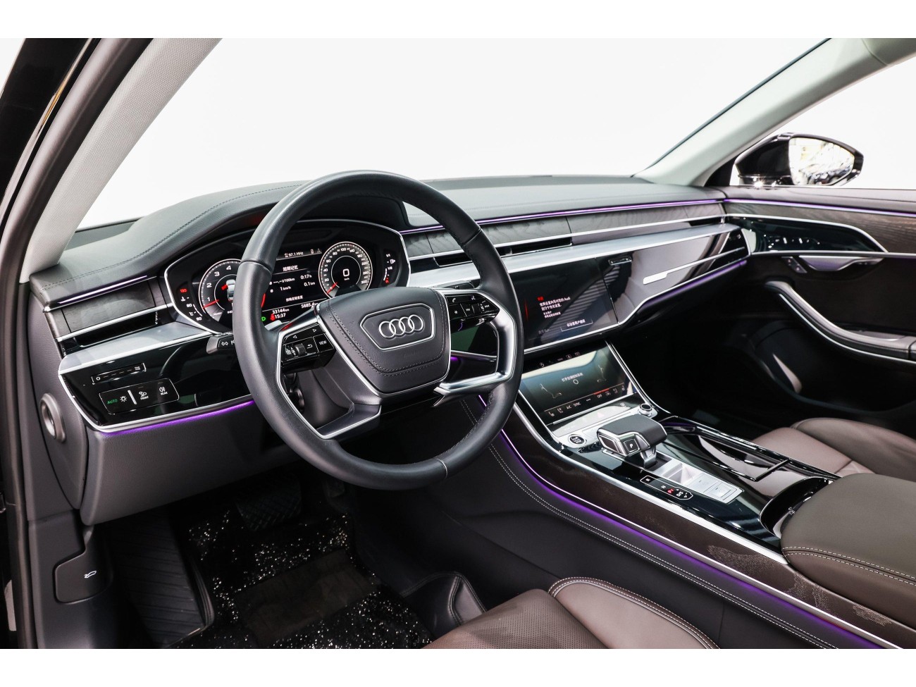 Audi A8L 50 TFSI 2024