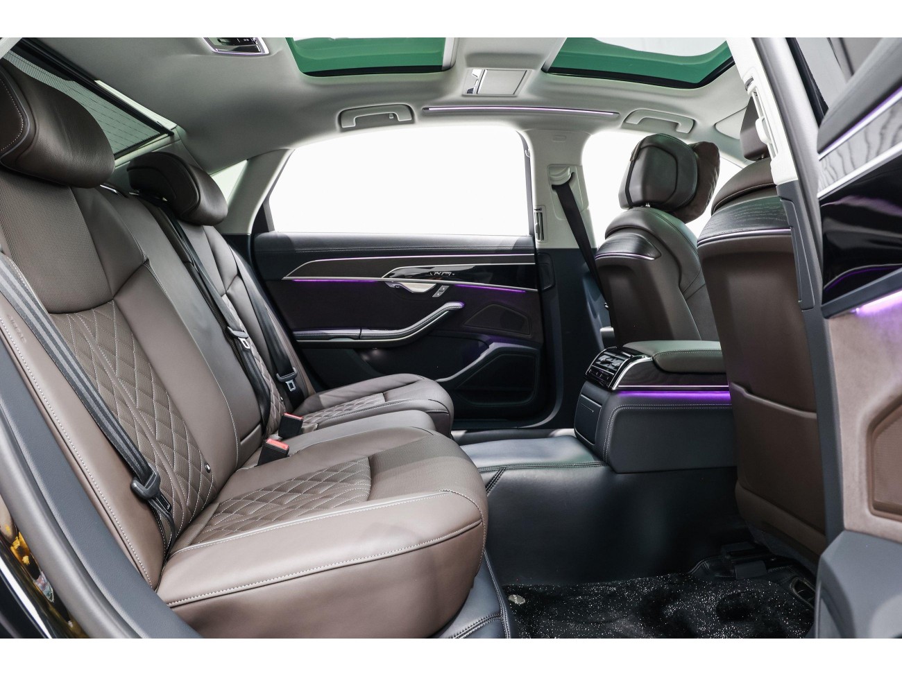 Audi A8L 50 TFSI 2024