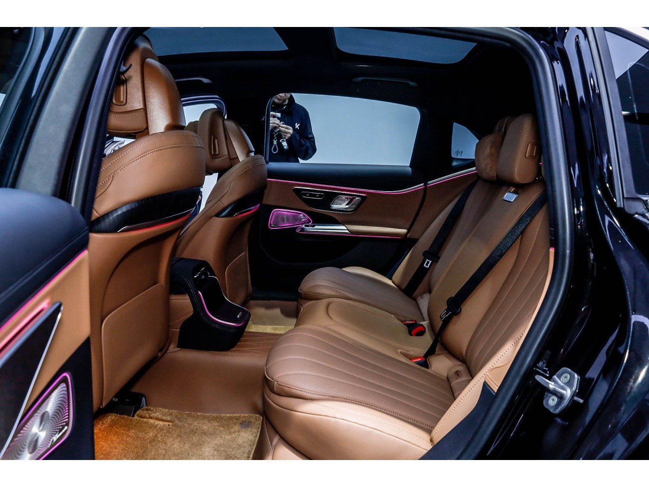 Mercedes-Benz E 300 L 2026