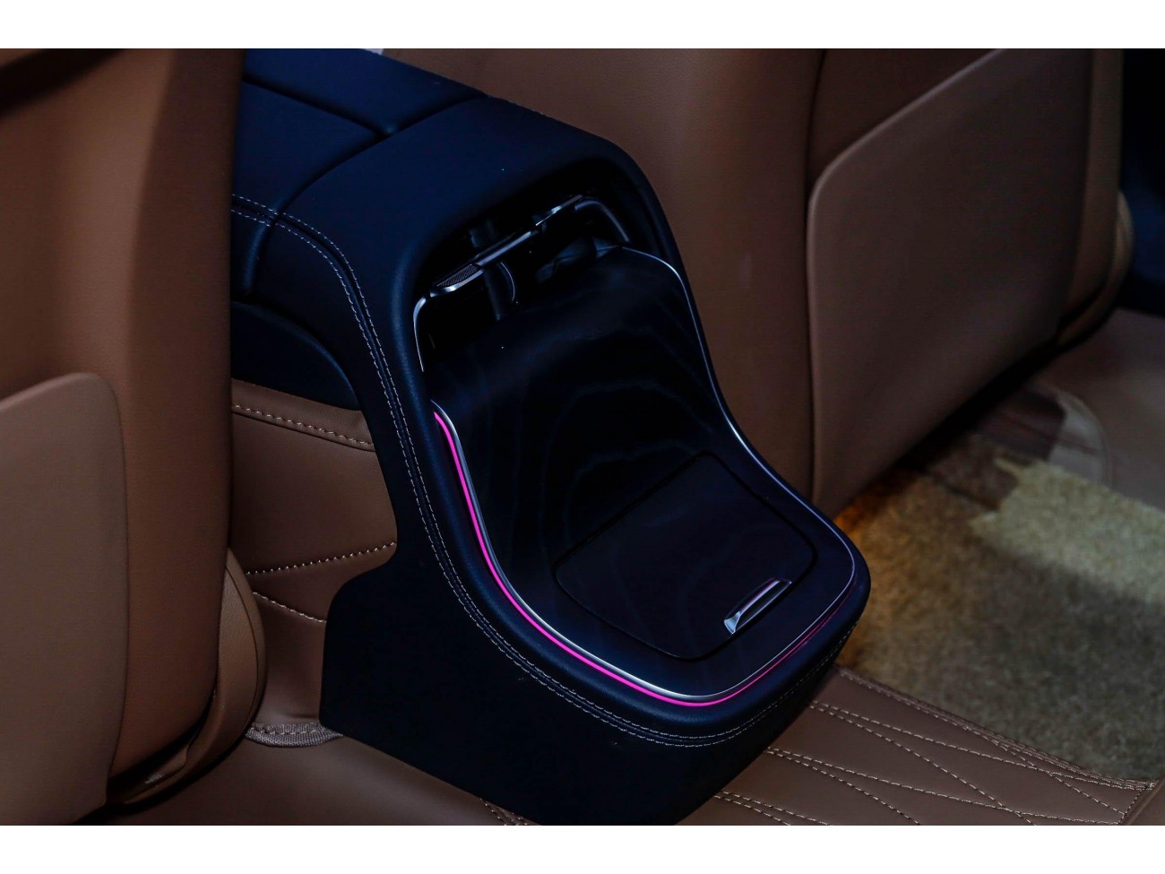 Mercedes-Benz E 300 L 2026