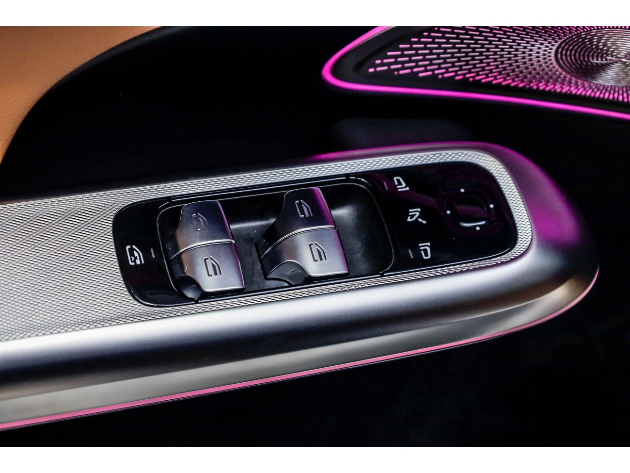 Mercedes-Benz E 300 L 2026