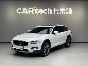 Volvo V90 2022