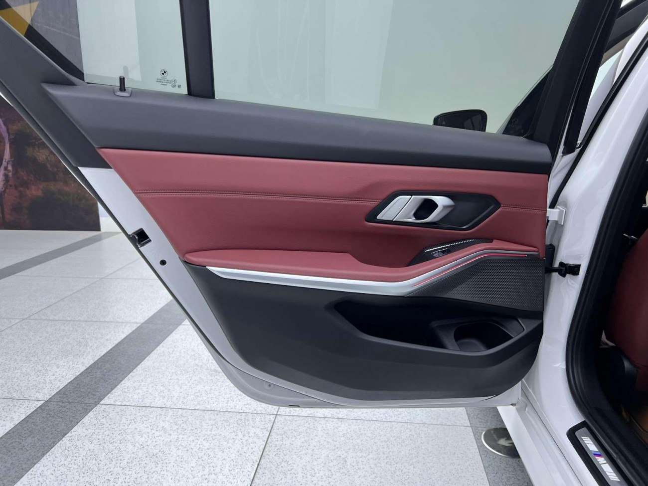 BMW 325Li 2025
