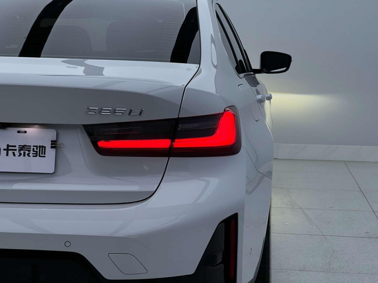 BMW 325Li 2025