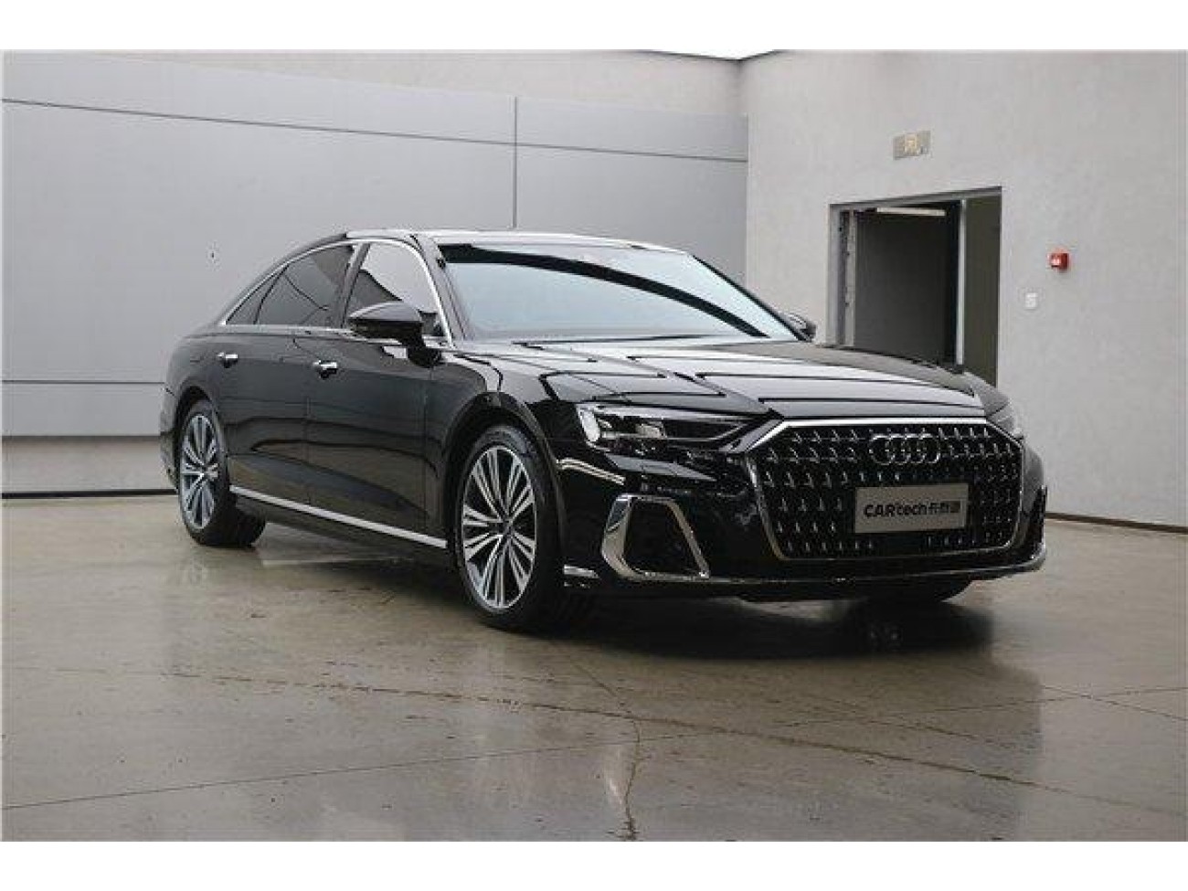 Audi A8L 45 TFSI 2023