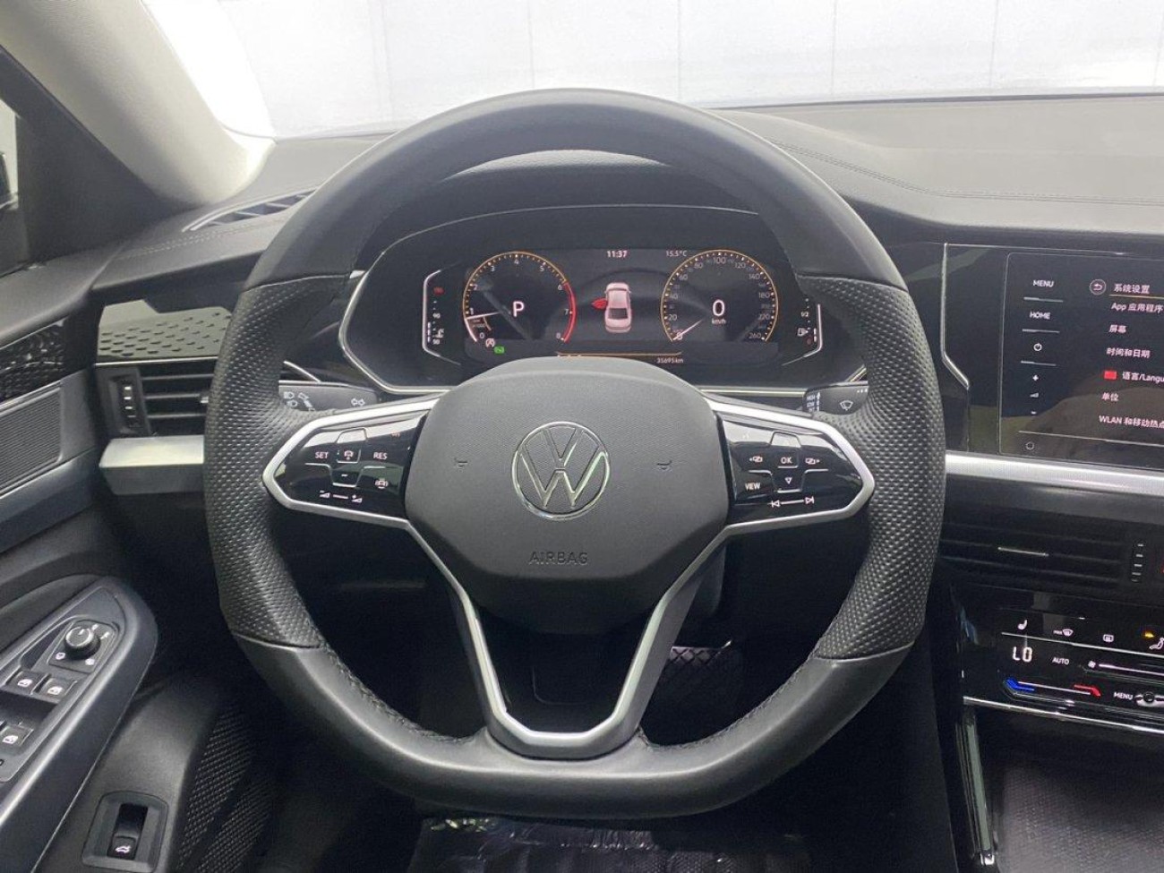 Volkswagen Passat 2022