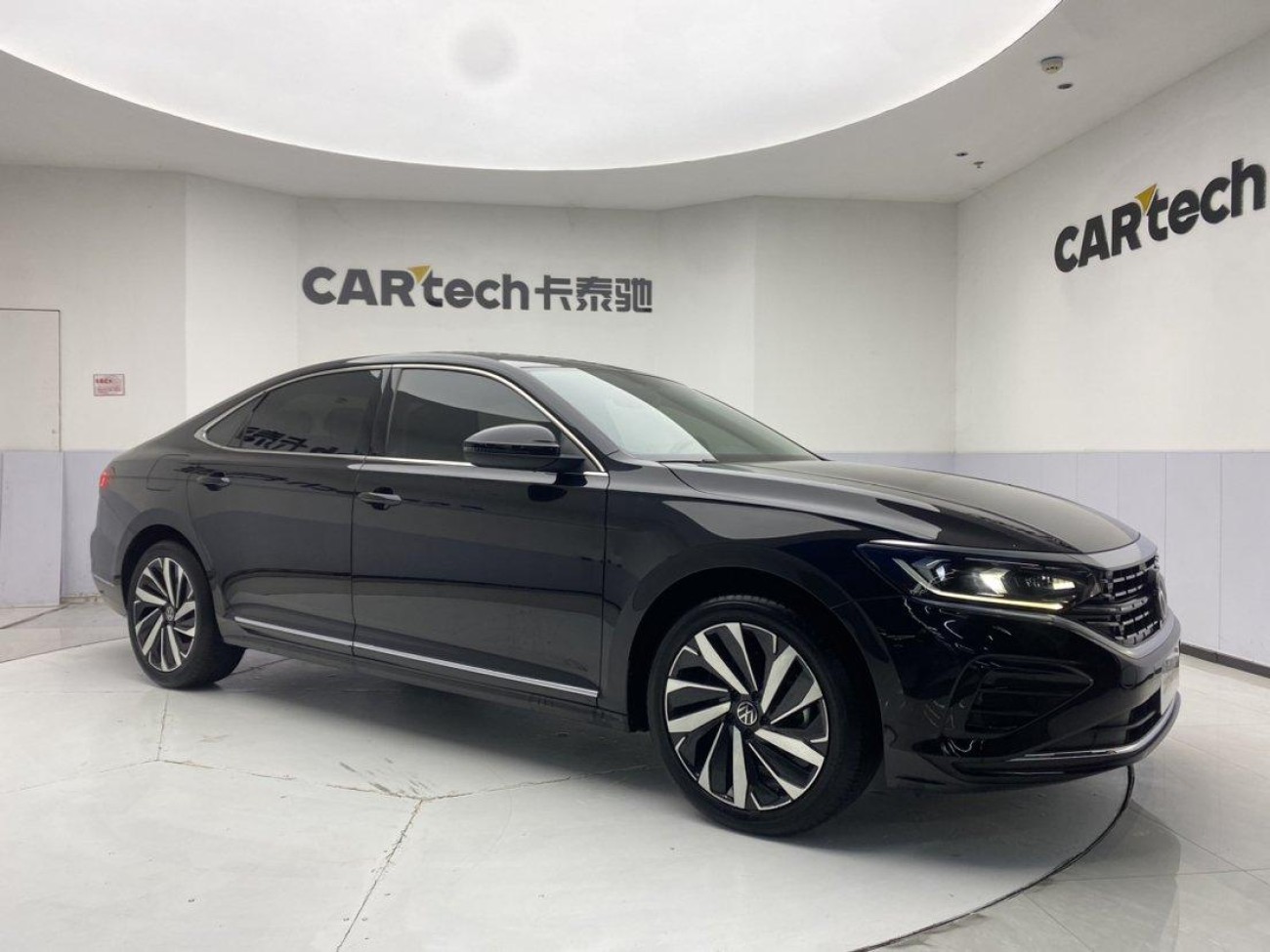 Volkswagen Passat 2022