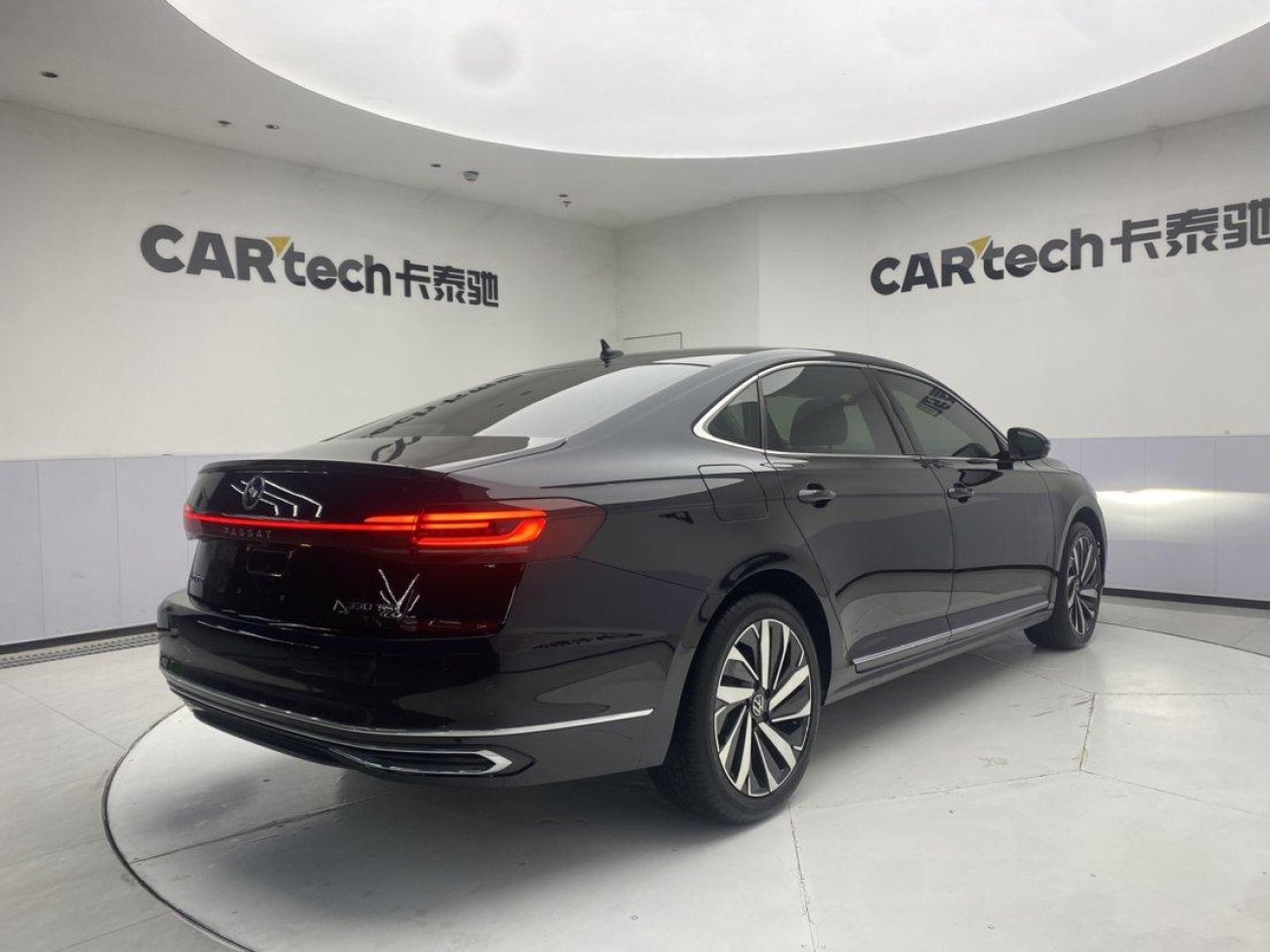 Volkswagen Passat 2022