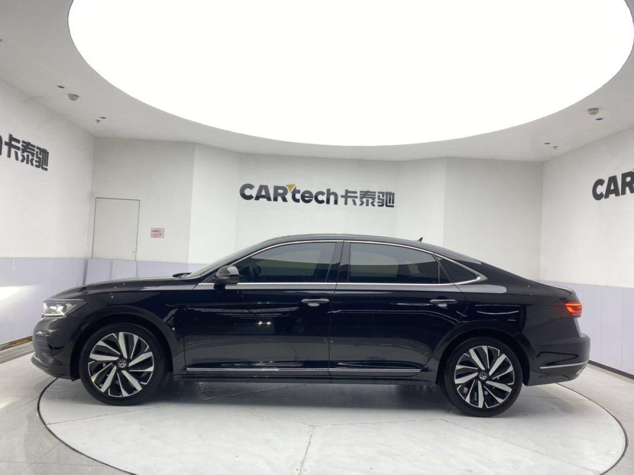 Volkswagen Passat 2022