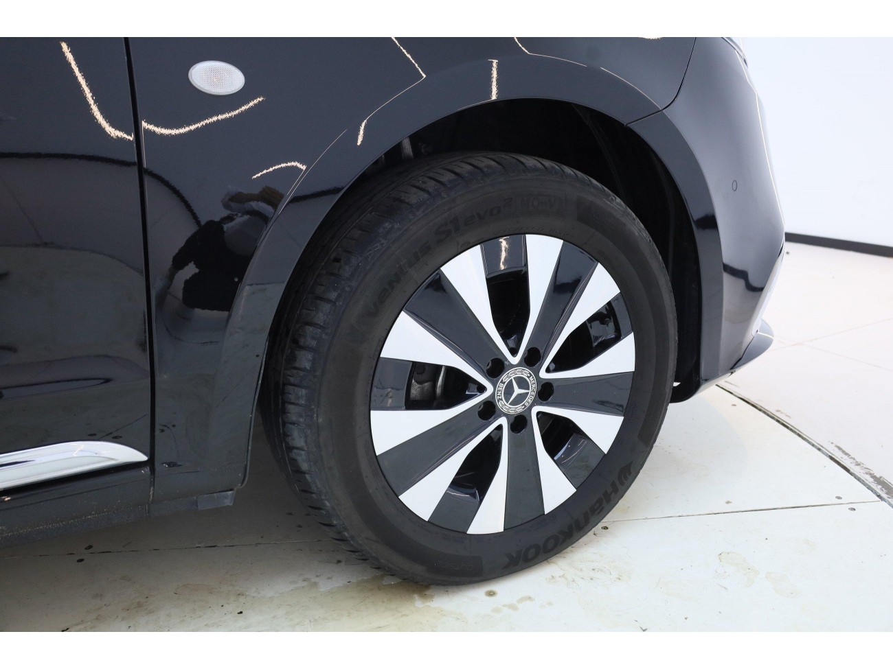 Mercedes-Benz 2023 2023