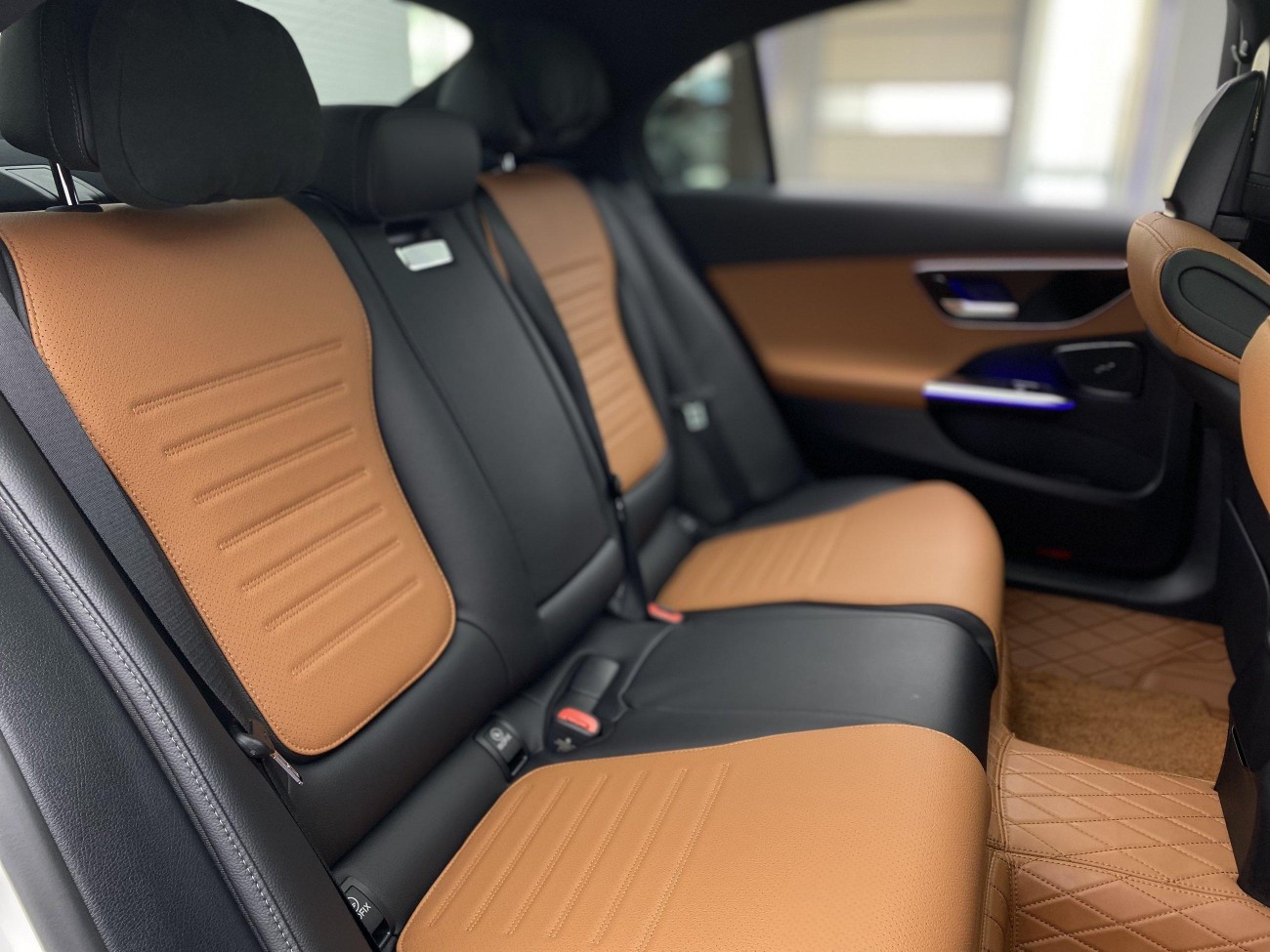 Mercedes-Benz C 260 L 2025