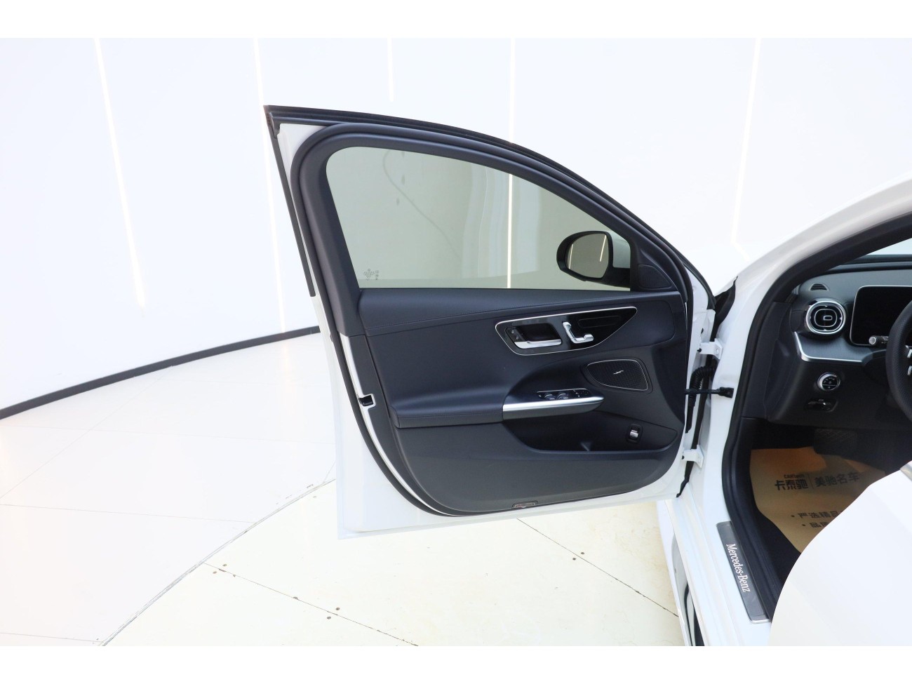 Mercedes-Benz C 260 L 2024