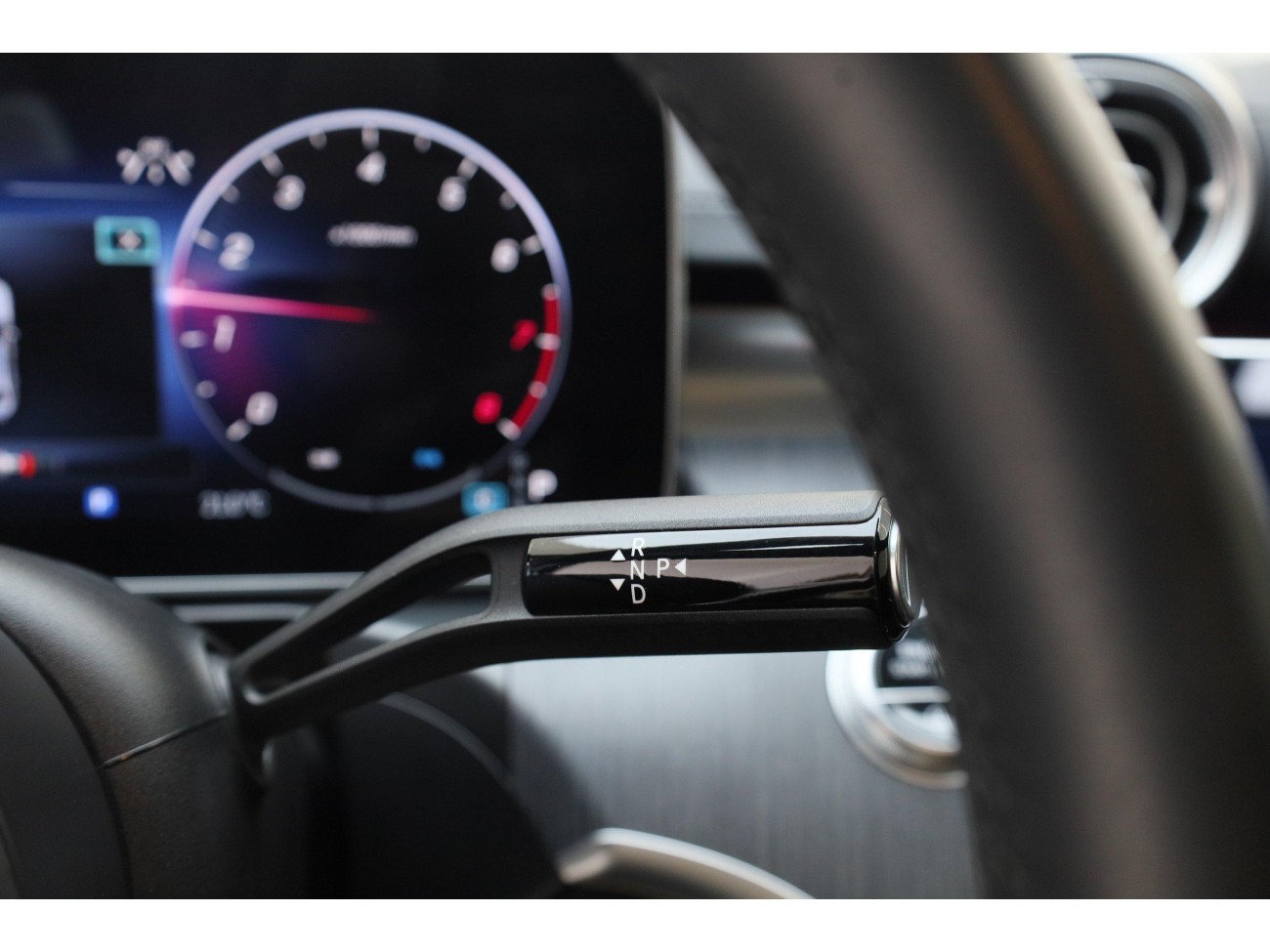 Mercedes-Benz C 260 L 2024