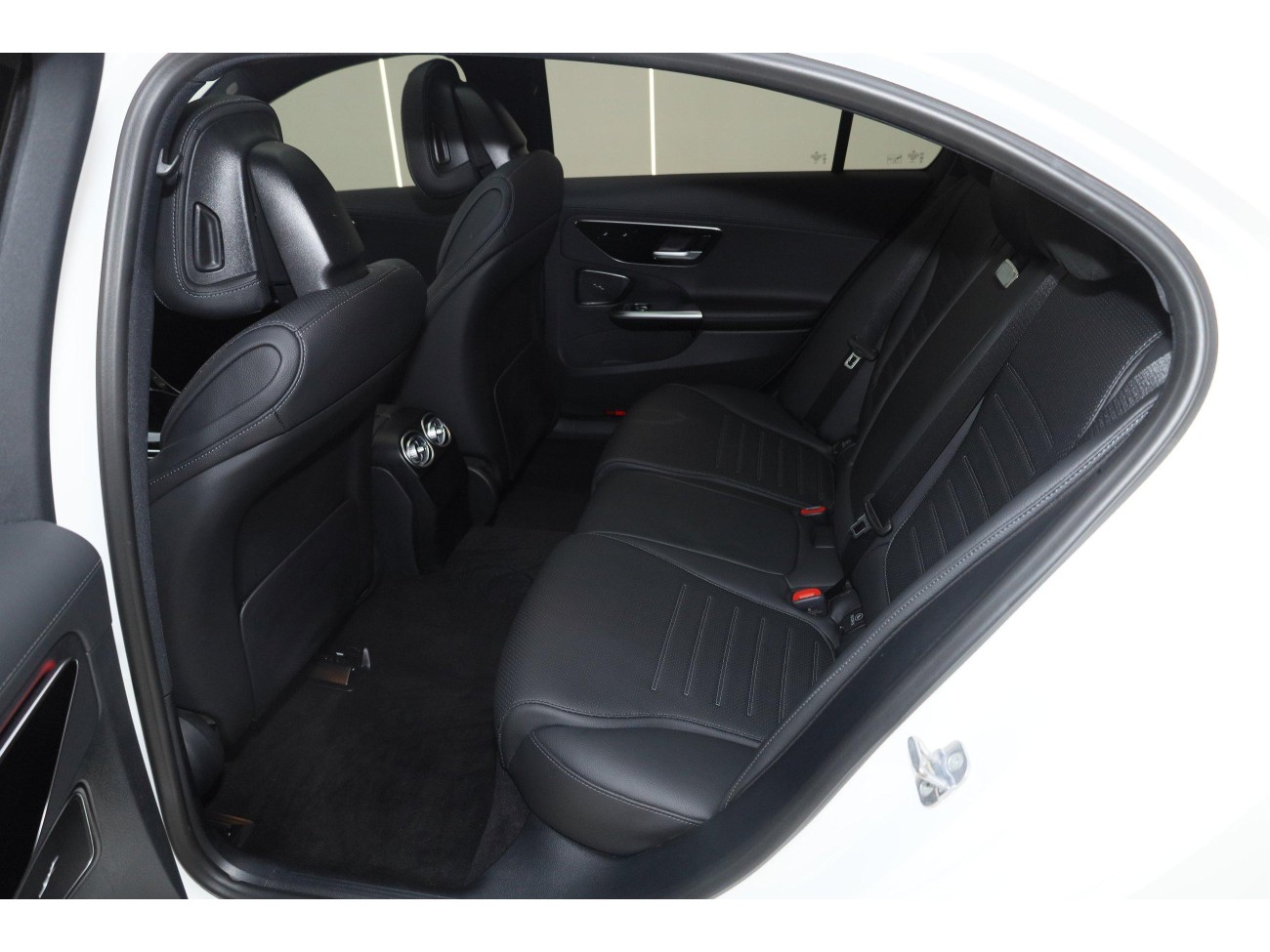 Mercedes-Benz C 260 L 2024